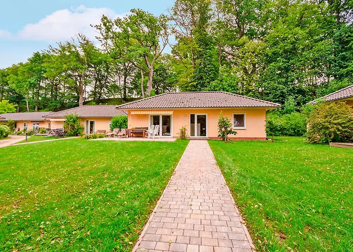 Am Plauer 度假居 Lenz